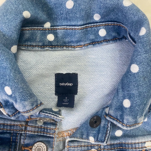 Baby Gap denim jacket - Picture 2 of 3